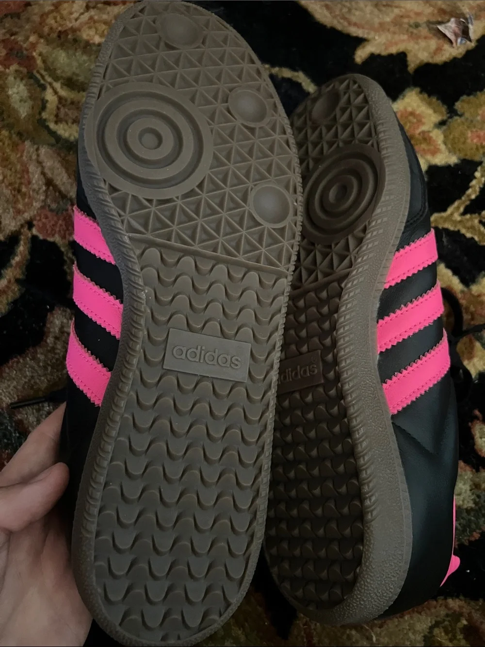 Adidas Women’s Samba Black Leather and Lucid Pink size 9.5 NWOB